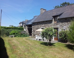 Cijela kuća/apartman Rental Typical Longère Farmhouse Quiet / Enclosed Grounds 4 People (Ruca, Francuska)