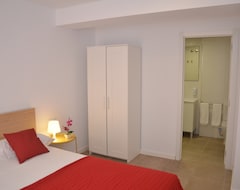 Apart Otel City Suites Valencia (Valensiya, İspanya)