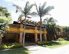 Palmas Hotel & Spa (Governador Celso Ramos, Brazil)