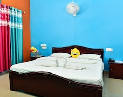 Khách sạn Rk Holiday Homes (Udhagamandalam, Ấn Độ)