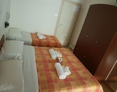 Hotel Criss (Rímini, Italia)