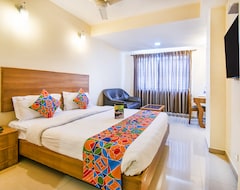 Khách sạn FabHotel Jansi Deluxe Gandhipuram (Coimbatore, Ấn Độ)