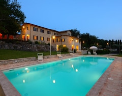 Apart Otel Casa Vacanze Residenza Bocci (Foligno, İtalya)