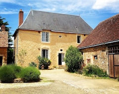 Toàn bộ căn nhà/căn hộ 18th Century Manoir near to Le Mans, Sarthe (Saint-Symphorien, Pháp)