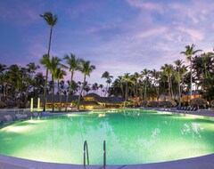 Hotel Grand Palladium Bávaro Suites Resort & Spa (Playa Bavaro, Dominican Republic)