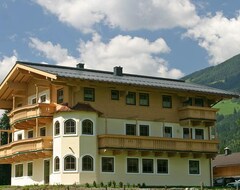 Hotelli Obertrattenbachhof (Wald im Pinzgau, Itävalta)