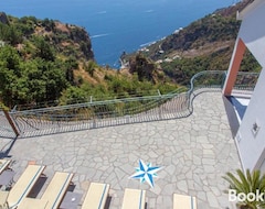 Koko talo/asunto Domus Vigna Fusco, Vista Mare, Amalfi Coast (Praiano, Italia)
