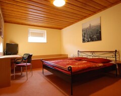 Bed & Breakfast Moving Rooms (Wimpassing, Áo)