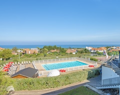 Resort Village Vacances Azureva Anglet (Anglet, Pháp)