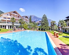 Hotelli Wellnesshotel Glanzhof & Residence (Marling, Italia)