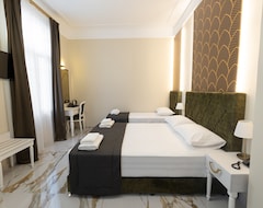 Modern Luxury Hotel (Tesalónica, Grecia)