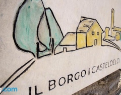 Toàn bộ căn nhà/căn hộ Il Borgo Casteldelci (Casteldelci, Ý)