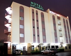 Khách sạn Diplomata Hotel (Várzea Grande, Brazil)