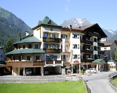 Hotel Pramstraller (Mayrhofen, Austria)