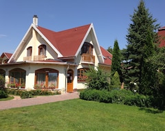 Toàn bộ căn nhà/căn hộ Aranybanya Panzio Es Apartmanhaz (Telkibánya, Hungary)