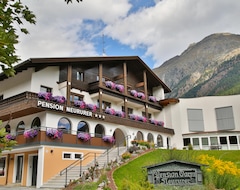 Otel Pension Neururer (Sölden, Avusturya)