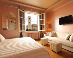 Bed & Breakfast Mabelle Firenze Residenza Gambrinus (Florence, Italy)