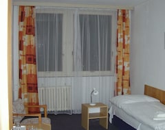 Hotelli Opatov (Praha, Tsekin tasavalta)
