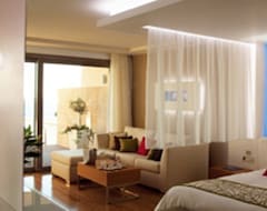 Otel Elite Suites by Rhodes Bay (Ixia, Yunanistan)