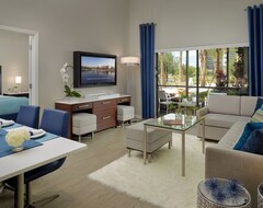 Entire House / Apartment 3/2 · 3 Bedroom 2 Bath-near Disney, Grove Resort & Spa (Four Corners, USA)