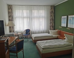 Khách sạn Khgm Kaiserhof Hotel Gmbh (Fürstenwalde, Đức)