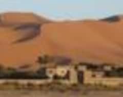 Khách sạn Rainbow Desert Camp (Merzouga, Morocco)