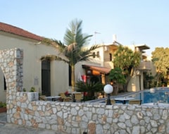 Apart Otel Hotel Lolas Apartments (Platanias Chania, Yunanistan)