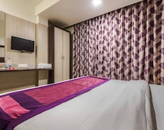 Hotel Oyo Rooms New Panvel Near Adai Circle (Mumbai, Indien)