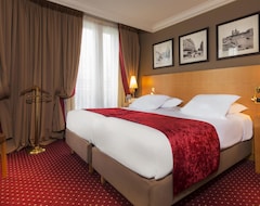 Hotel Royal Saint Michel (Paris, Fransa)
