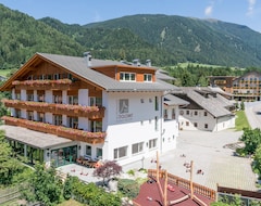 Hotel Dolomit Family Resort Alpenhof (Rasen Antholz, Italy)