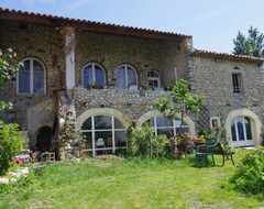 Bed & Breakfast Chambres d'Hotes La Grange au Negre (Alba-la-Romaine, Pháp)