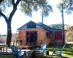 Hotel Beautiful Country Cottage ~ Perfect For Family Getaway Or A Romantic Stay (Uvalde, USA)
