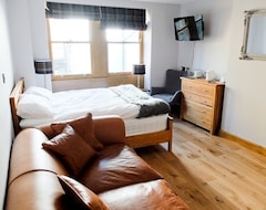 Hotel The Rooms at The Nook (Holmfirth, United Kingdom)
