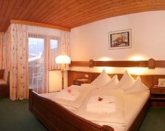Khách sạn Sonnenresidenz Friedheim Wellness & Beauty Hotel (Weerberg, Áo)