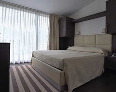Khách sạn Hotel Miramare & Spa (Sestri Levante, Ý)