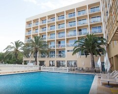 Otel Victoria (İbiza, İspanya)