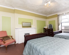 Bed & Breakfast Saint Nicholas Inn (New York, USA)