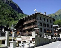 Otel Indren Hus (Alagna Valsesia, İtalya)