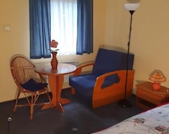 Hotel Motel Pod Dębem (Niepolomice, Poland)