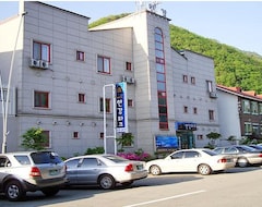 Hangang Park Motel (Sokcho, Güney Kore)