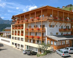 Hotel Pider (La Val, Italy)