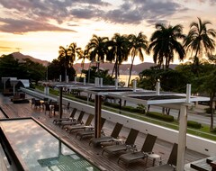 Khách sạn Ramada by Wyndham Acapulco Hotel & Suites (Acapulco, Mexico)