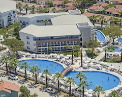 Otel Palm Wings Kusadasi Beach Resort & Spa (Kuşadası, Türkiye)