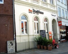 Khách sạn Das Stadthaus (Lueneburg, Đức)