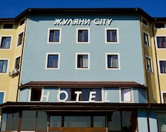 Hotelli Hotel & Restaurant Zhuliany City (Kiova, Ukraina)