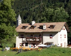 Otel Zur Kirche (Magrè sulla strada del vino, İtalya)