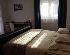 Hotelli Villa Karda (Poreč, Kroatia)