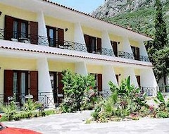 Hotel Mytilana Village (Mytilene, Greece)