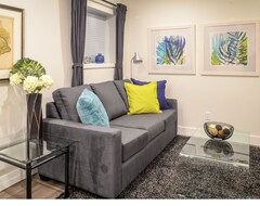 Tüm Ev/Apart Daire Kitsilano: Brand New Garden Suite With King Bed - Permit 18-652177 (Vancouver, Kanada)