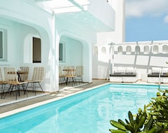 Hotel Loizos Stylish Residences (Fira, Grecia)
